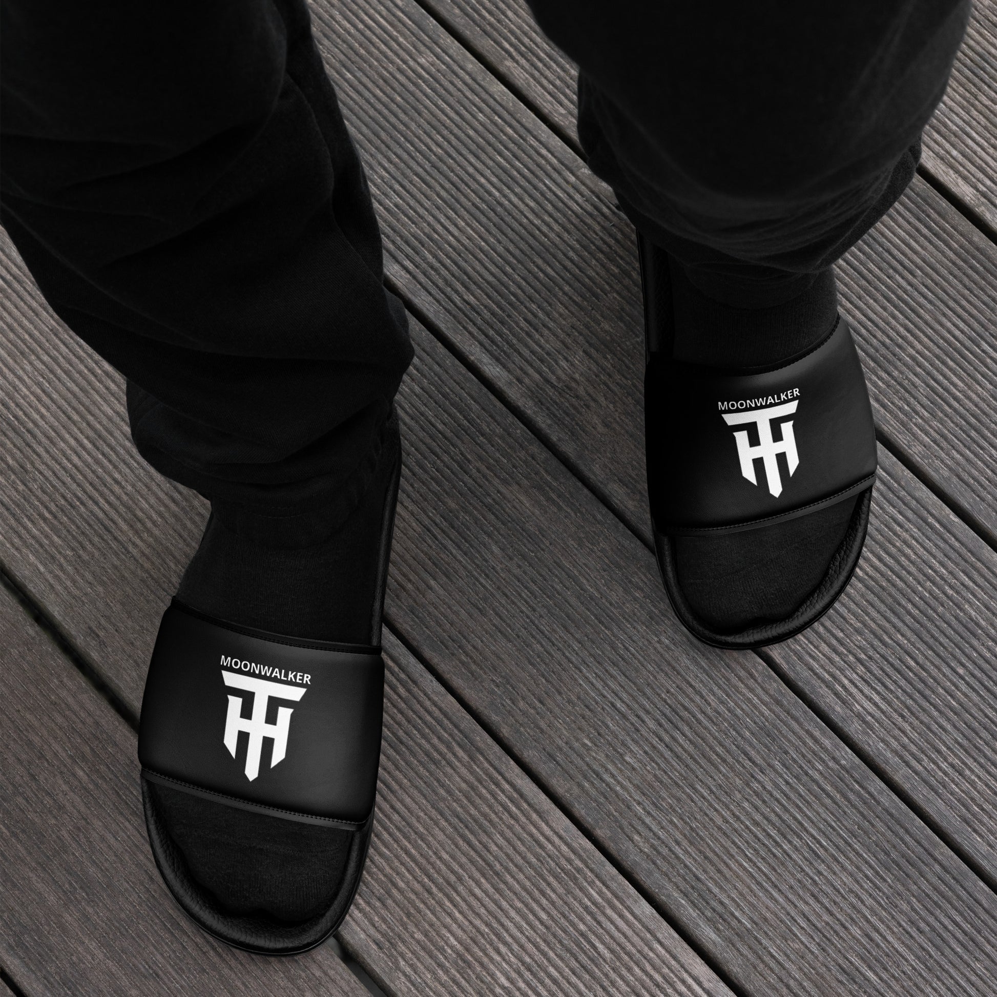 Moon Walkers™ – Men’s Edition (BLK) - Thorn & Horn6.56.57246299_15236